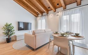 Casa Lambda